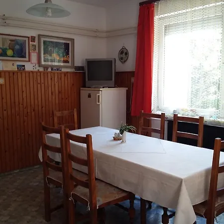 Rethati Vendeghaz Πανσιόν